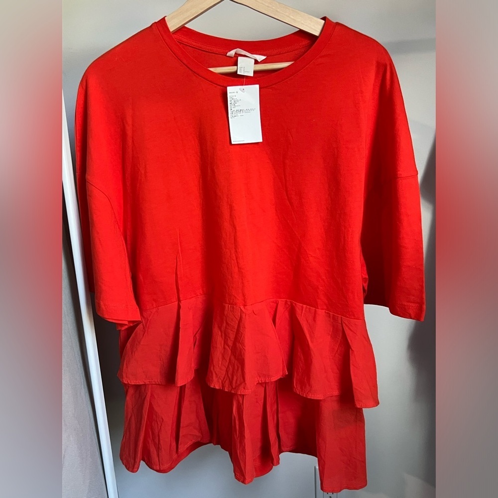HM Jersey top with flounces